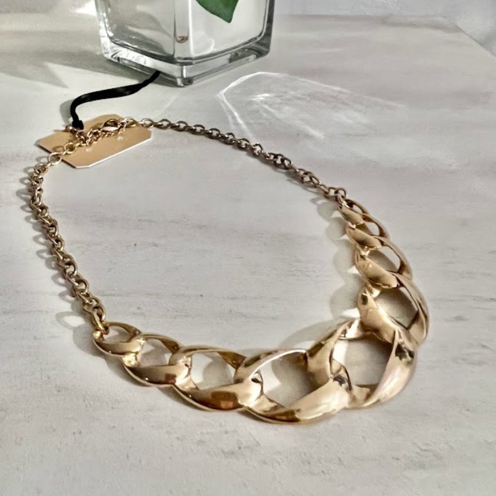 Gold chunky strand chain statement necklace